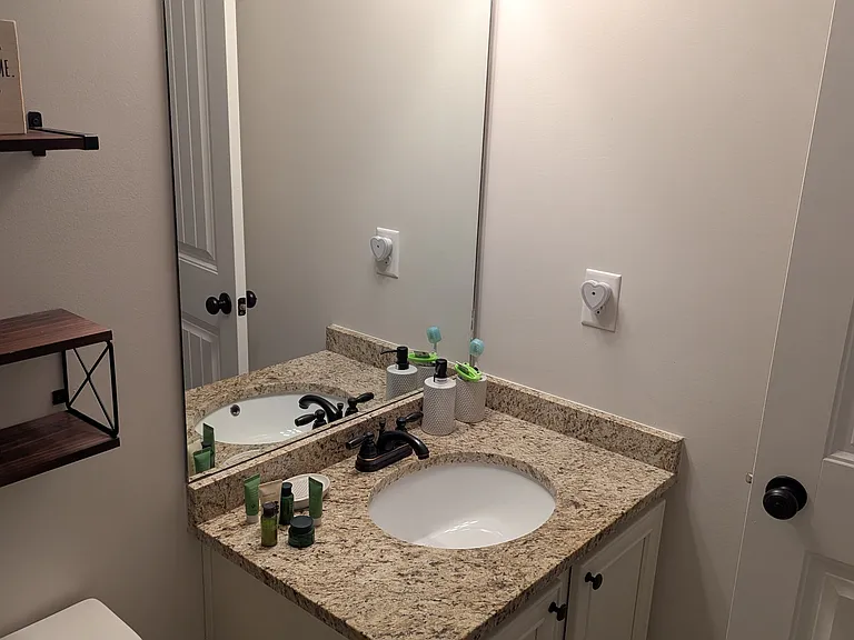 326 Willow Cove Ct — Photo 15