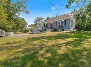 460 S Main St, Andover, MA 01810