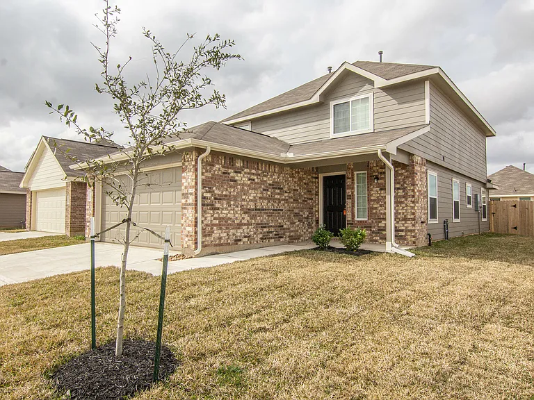 24202 Treviso Gardens Dr — Photo 3