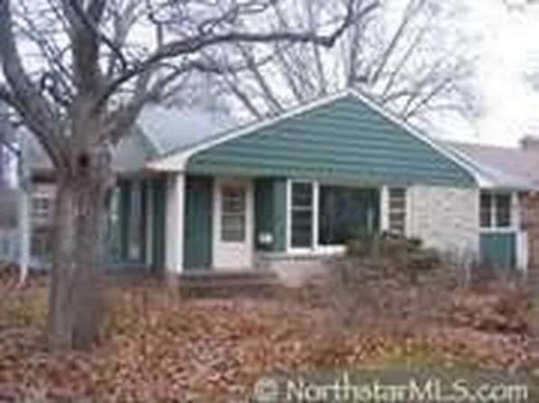 451 Wheelock Pkwy W, Saint Paul, MN 55117