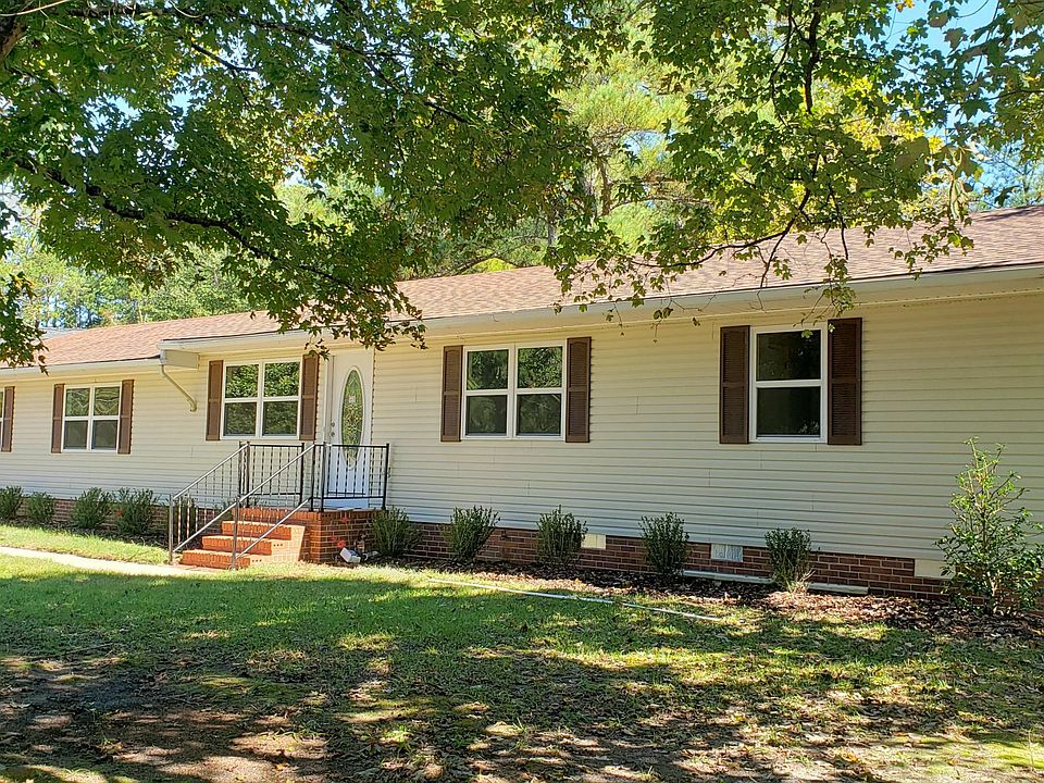 1st image of 301 Seymour St