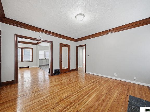 5th image of 3115 F St