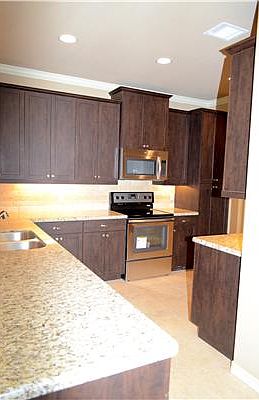 4th image of 3819 Silverthorne Ln