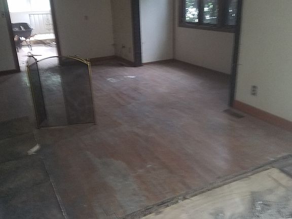4th image of 2219 Hermon Ave