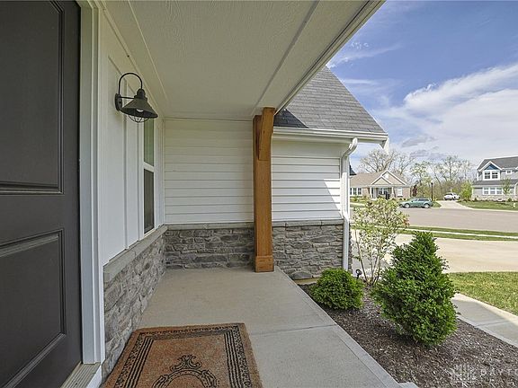 4th image of 6955 Briarcliff Ct
