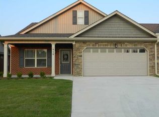 917 Colony Cir, Fort Oglethorpe, GA 30742