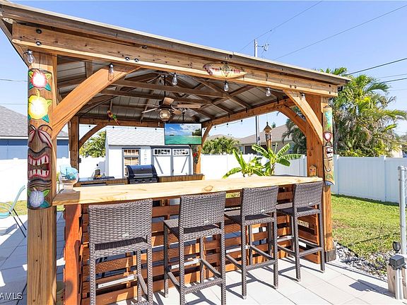 5th image of 4361 Agualinda Blvd