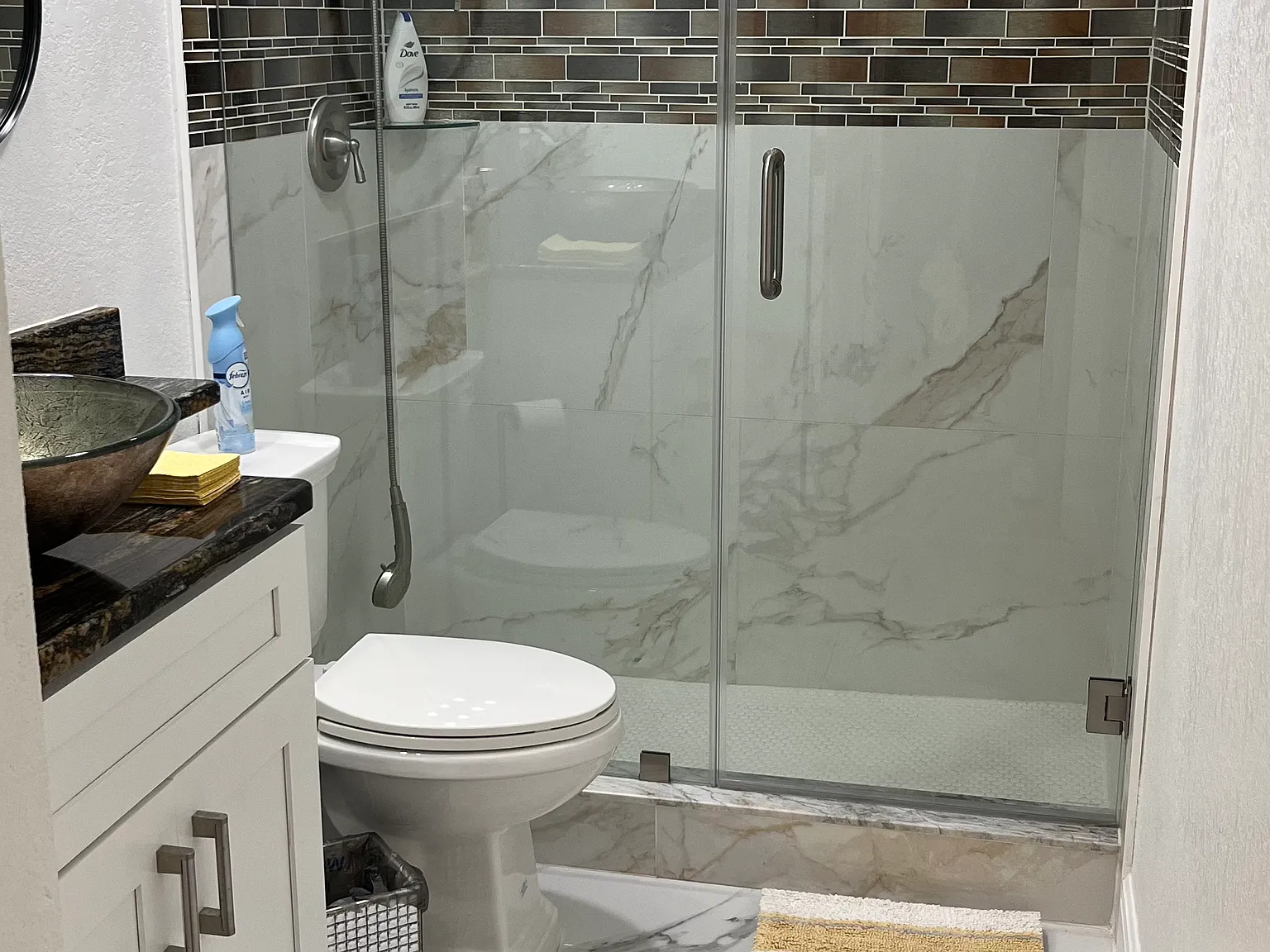 2 bed, 900 sqft, $2,400 — Photo 4