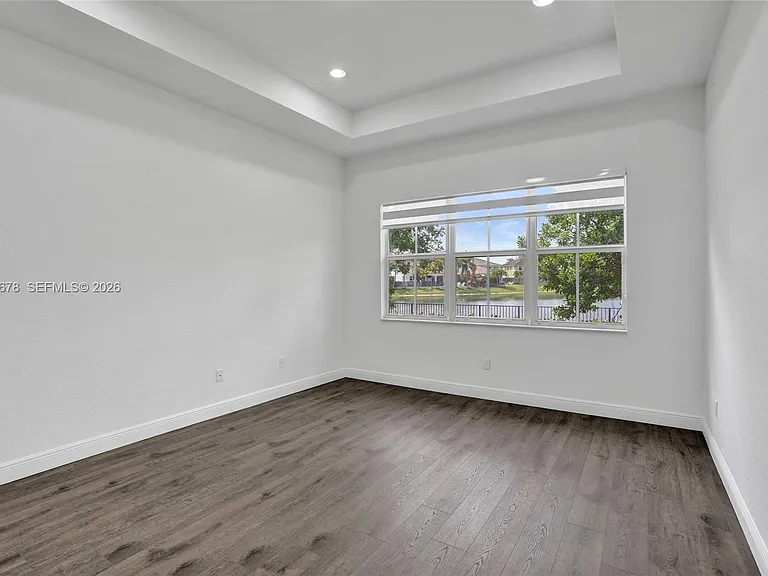 10340 Lake Vista Ct — Photo 70