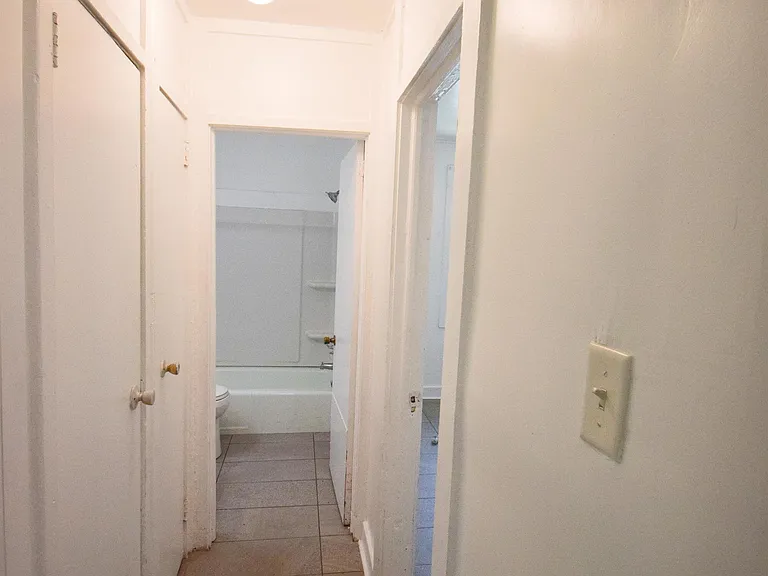 2716 Sunrise St — Photo 11