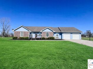 11 NW 794p Rd, Clinton, MO 64735