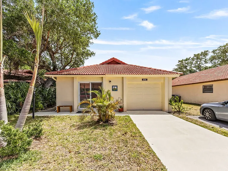 8754 Honeysuckle Way #ID1543006P — Photo 32