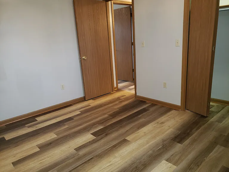 13616 Henry St #1 — Photo 6