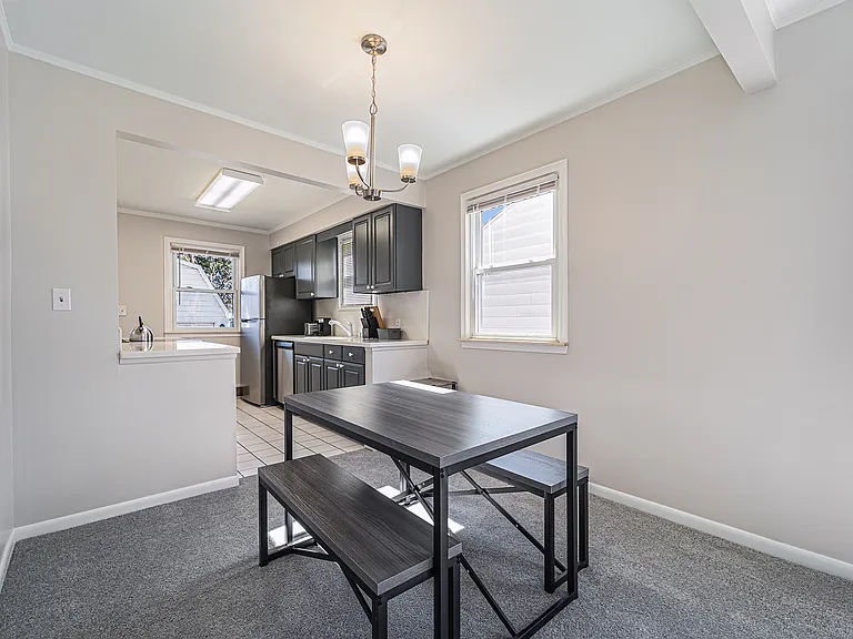 3335 Williams St — Photo 10