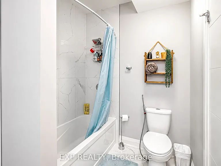 234 Heiman St #103 — Photo 17