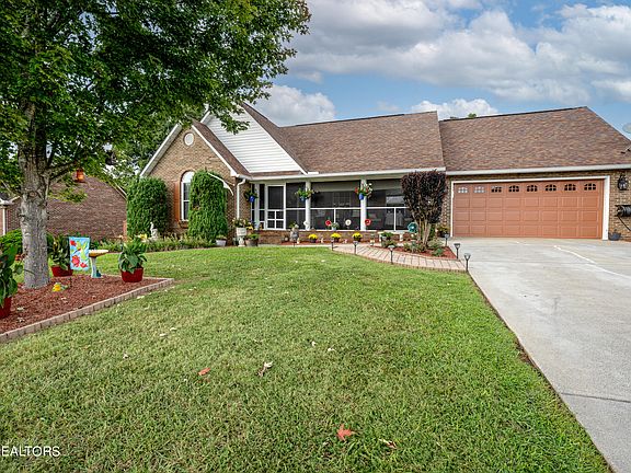 2nd image of 2716 Lady Bug Ln