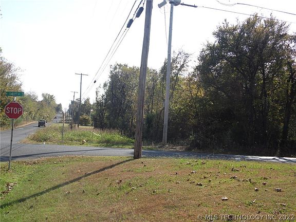2nd image of 141st St