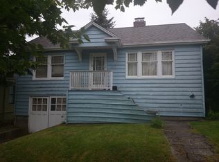 2851 NW 66th St, Seattle, WA 98117