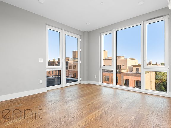 4th image of 853 Lexington Ave #7A