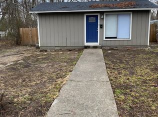 1914 Weems St, Conway, AR 72034