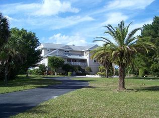 5570 Riverside Dr, Punta Gorda, FL 33982