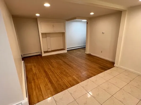 35 Vroom Street image 6 of 7