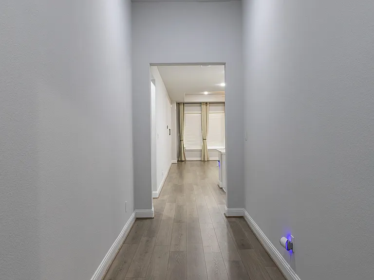 3211 Ashlar Ct — Photo 4