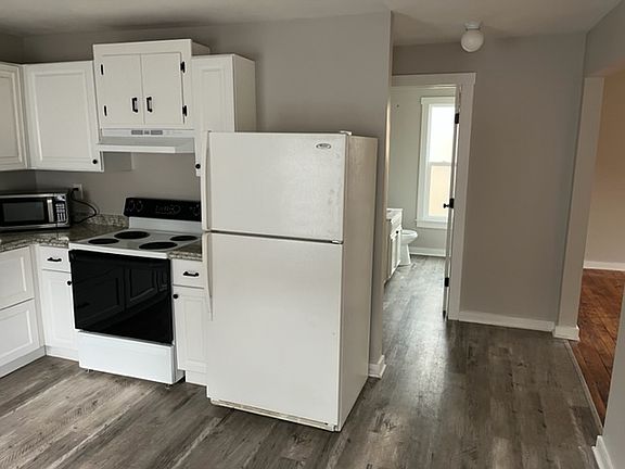 5th image of 42 Downer St Floor 2