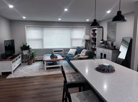 3747 N Harlem Ave, Chicago, IL