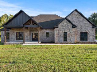 11 Ridgewood Dr, Greenbrier, AR 72058