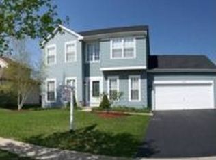 653 Joseph St, Lake In The Hills, IL 60156