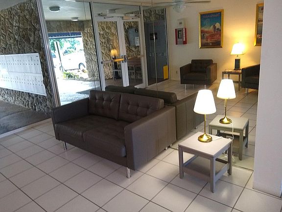 5th image of 1475 SE 15th St