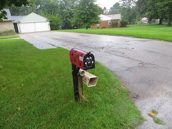 2nd image of 2906 Hill An Brook Dr