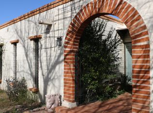 6 Paver Ct, Tubac, AZ 85646