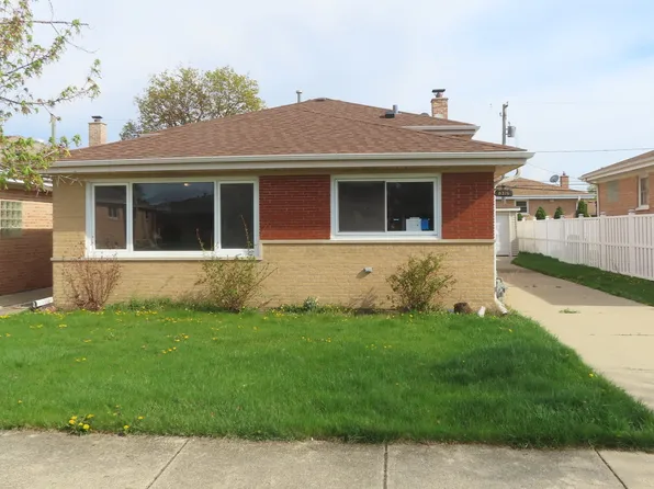 8316 W Coral Dr, Norridge, IL 60706