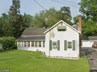 366 S Main St, Pleasant Gap, PA 16823