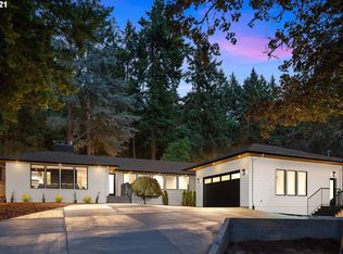 2950 Greentree Rd, Lake Oswego, OR 97034