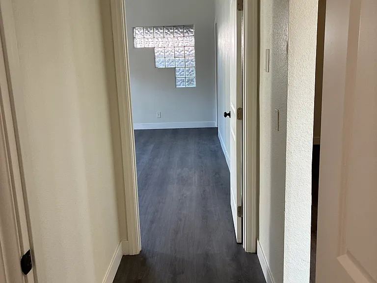 5928 N Orangecrest Ave — Photo 25