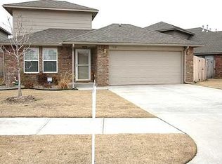 11133 SW 5th St, Yukon, OK 73099
