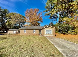 810 Opal Ct, Fayetteville, NC 28311