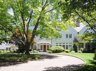 40 Brambley Hedge Cir, Fairfield, CT 06824