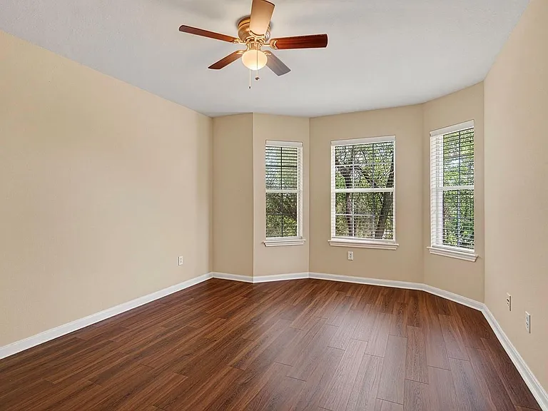 4489 Western Lake Dr — Photo 19