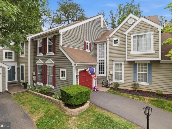 11757 Arbor Glen Way, Reston, VA 20194