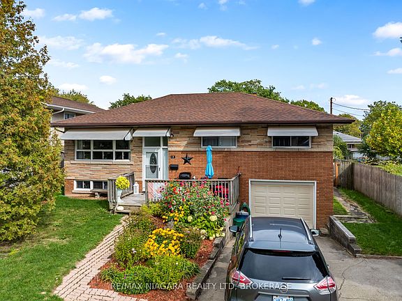 4th image of 13 Ridgewood Ave