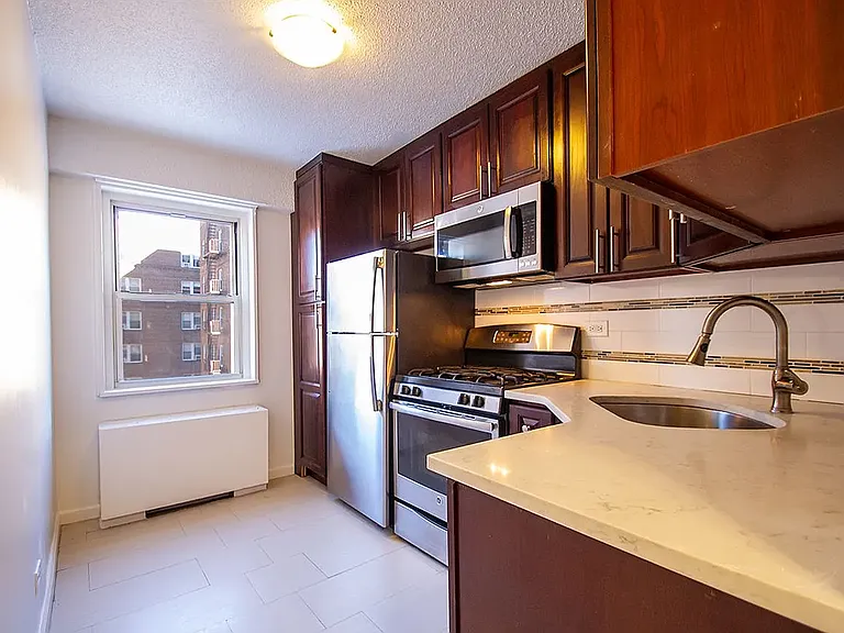 7235 112th St #4B — Photo 3