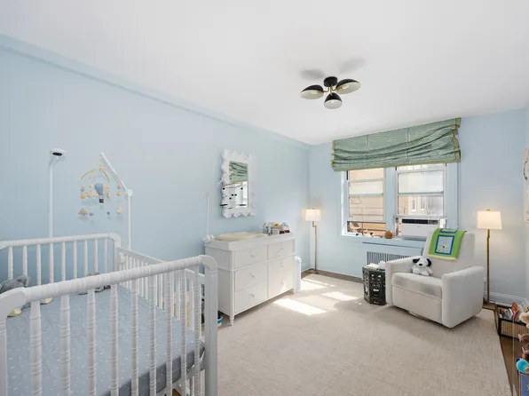 30 East Ninth Street image 9 of 11