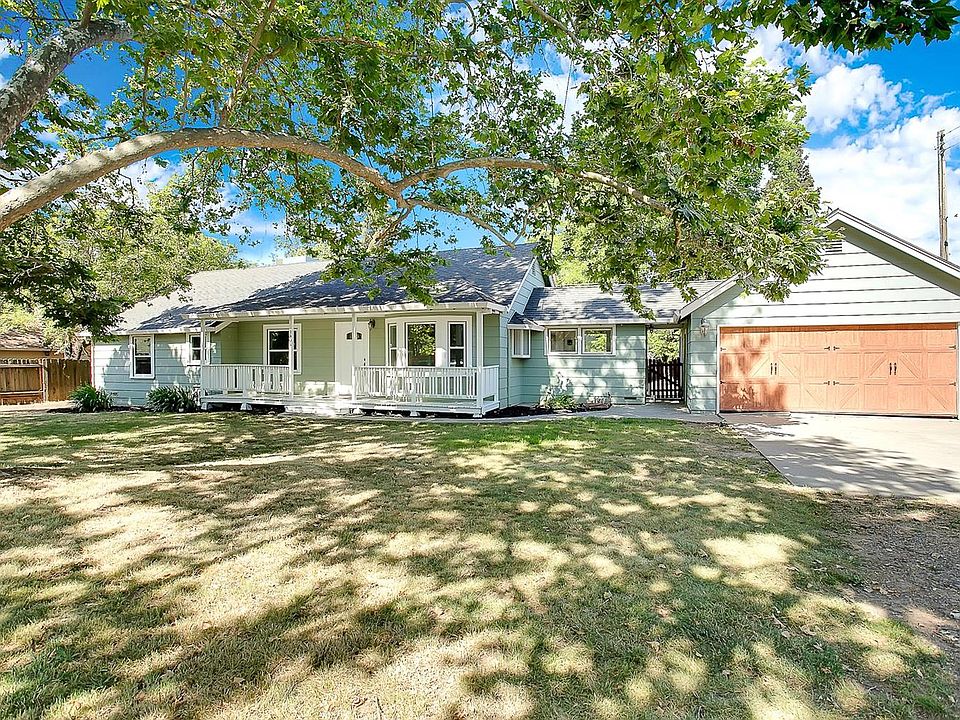 2nd image of 3505 California Ave