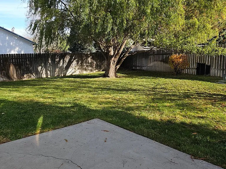 3328 S Malad Dr — Photo 22