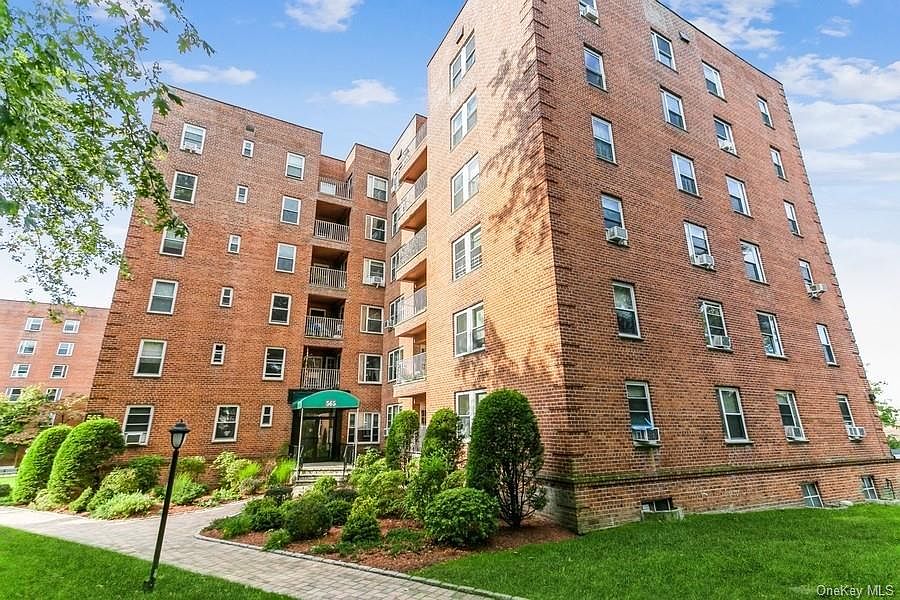 Houses For Sale Hudson Ny Zillow at Ryan Vickery blog