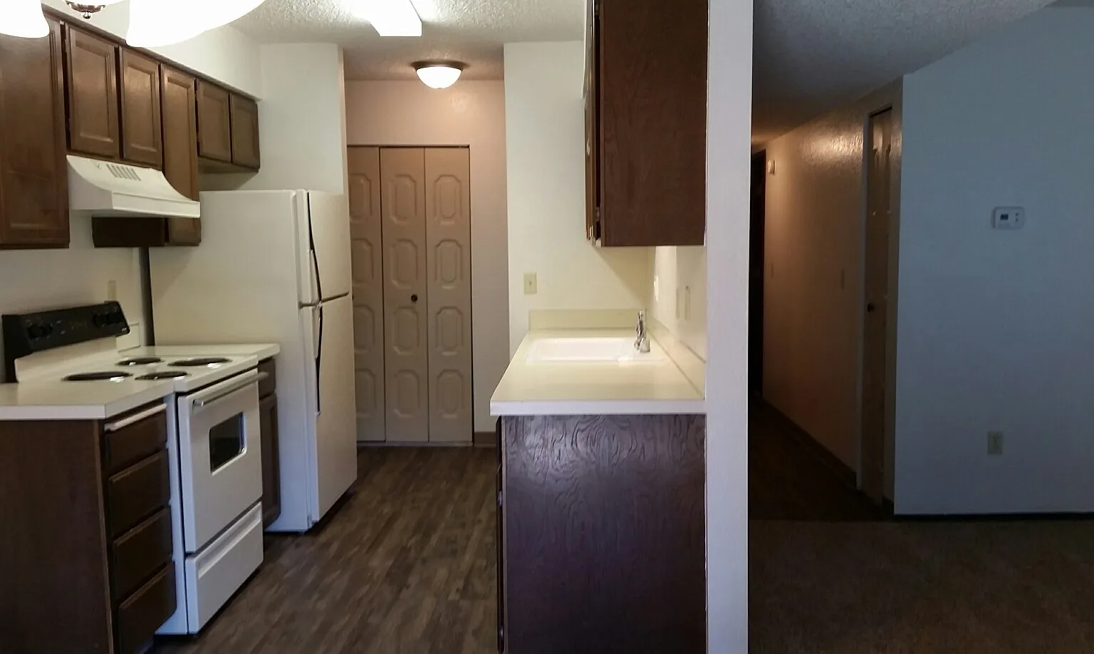 Cedars Apartments — Photo 3